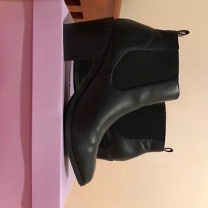 Size 9 Madden Girl Booties